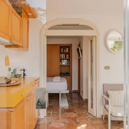 Апартаменты 23baci, Капри